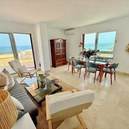 Playa Grande 52 By Homeprive Διαμέρισμα *