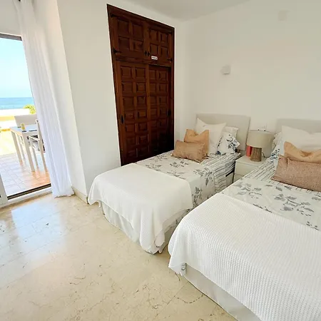 Playa Grande 52 By Homeprive *